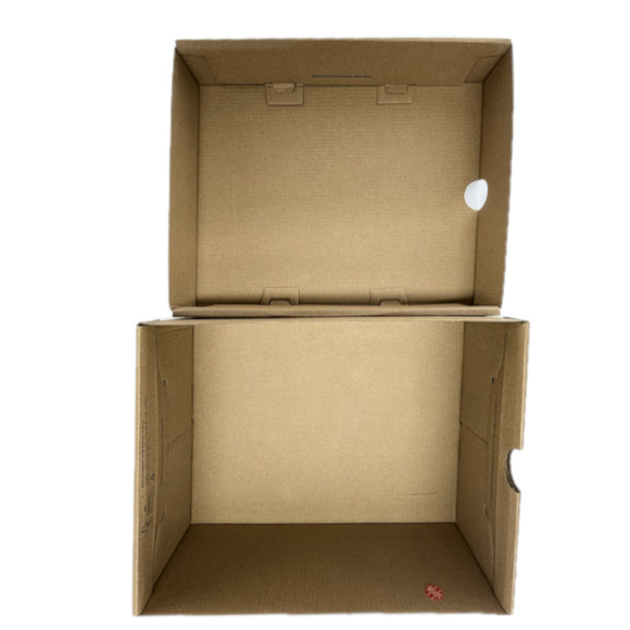 Ugg Empty Box W Classic Ultra Mini Size 7 Suede Beige and Paper Bag Accesories - Picture 6 of 9